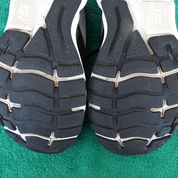 BROOKS GHOST 15 WOMENS SIZE 8 SHOES medium (B) - Picture 12 of 15